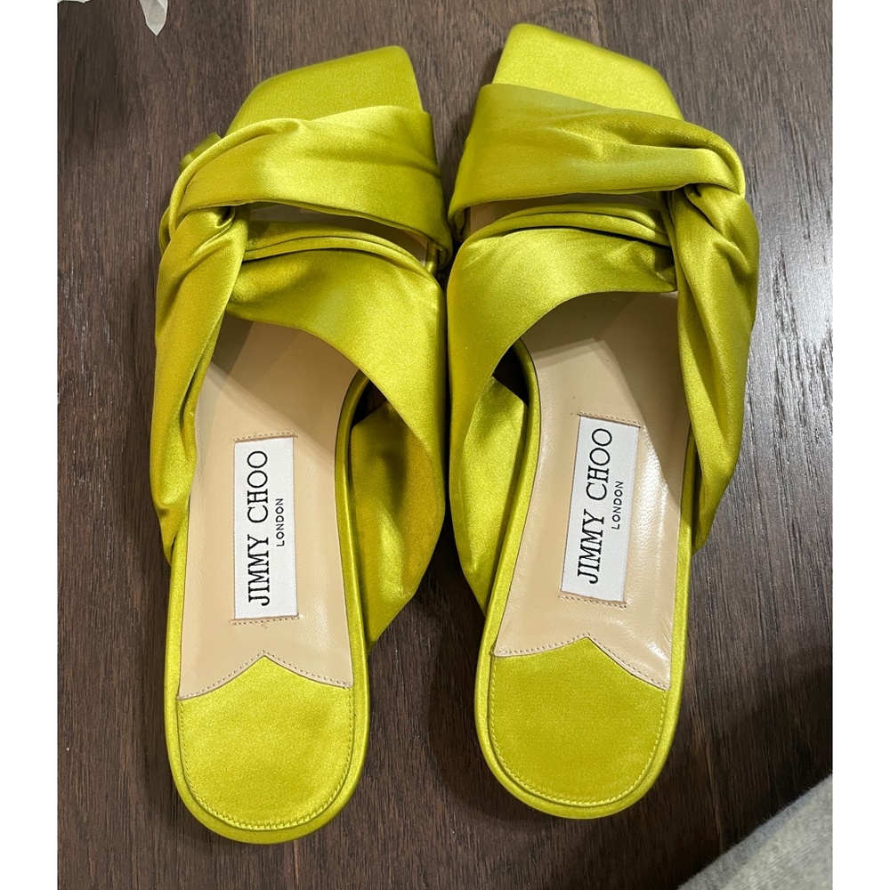 NWT authentic Jimmy Choo Narisa sandals in lime satin